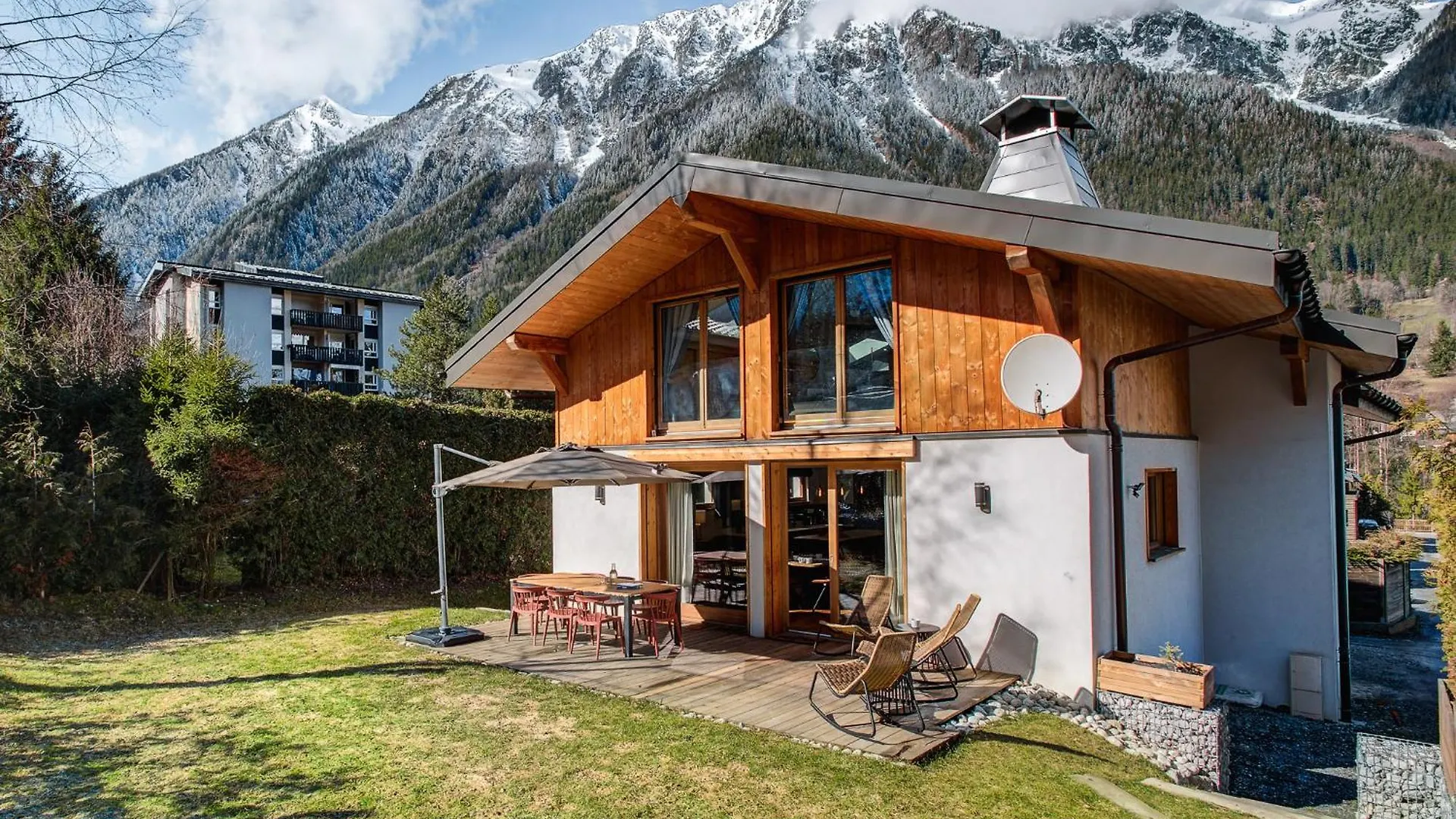 Chalet Arve - Alpes Travel - Chamonix - Sleeps 10