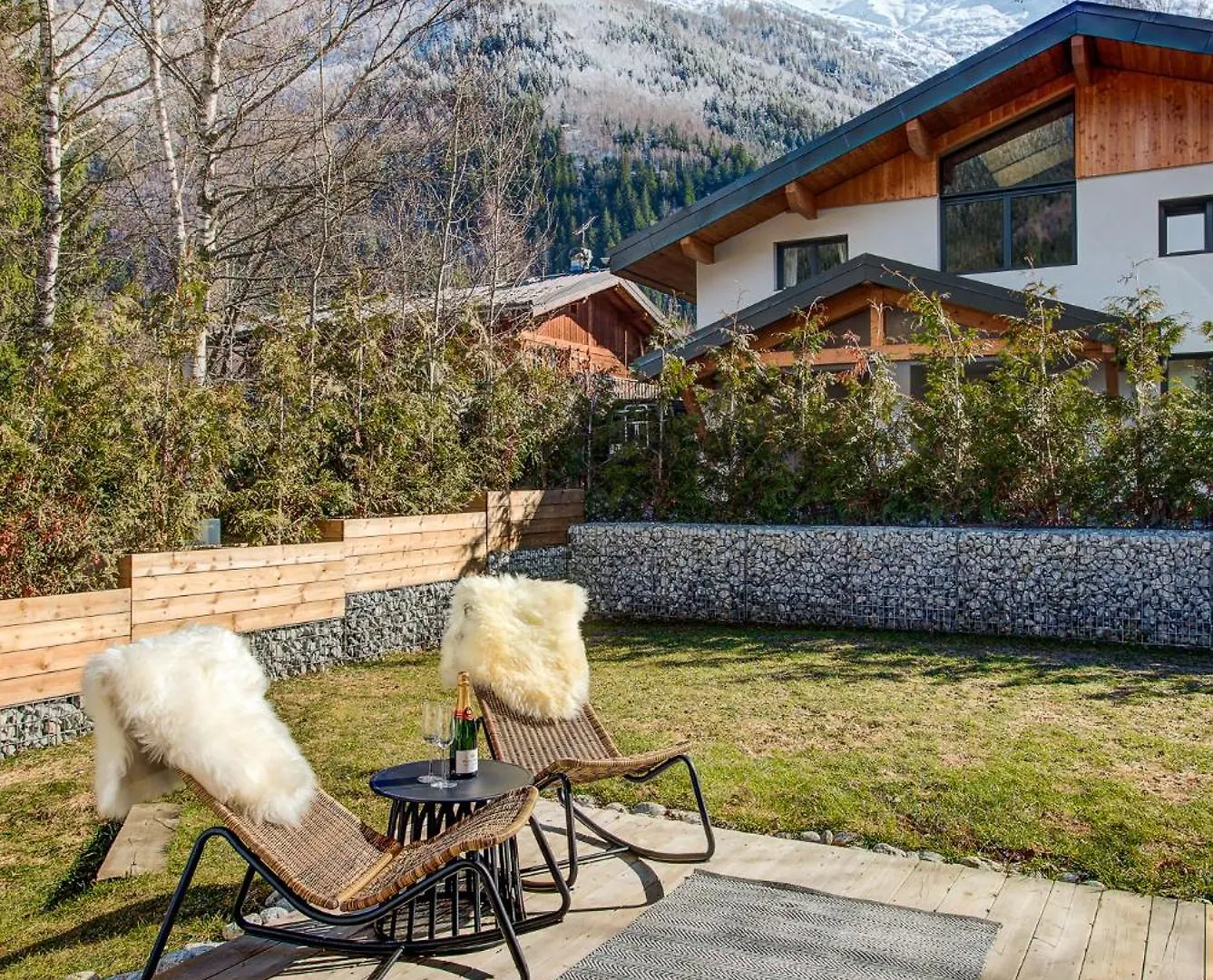 Chalet Arve - Alpes Travel - Chamonix - Sleeps 10