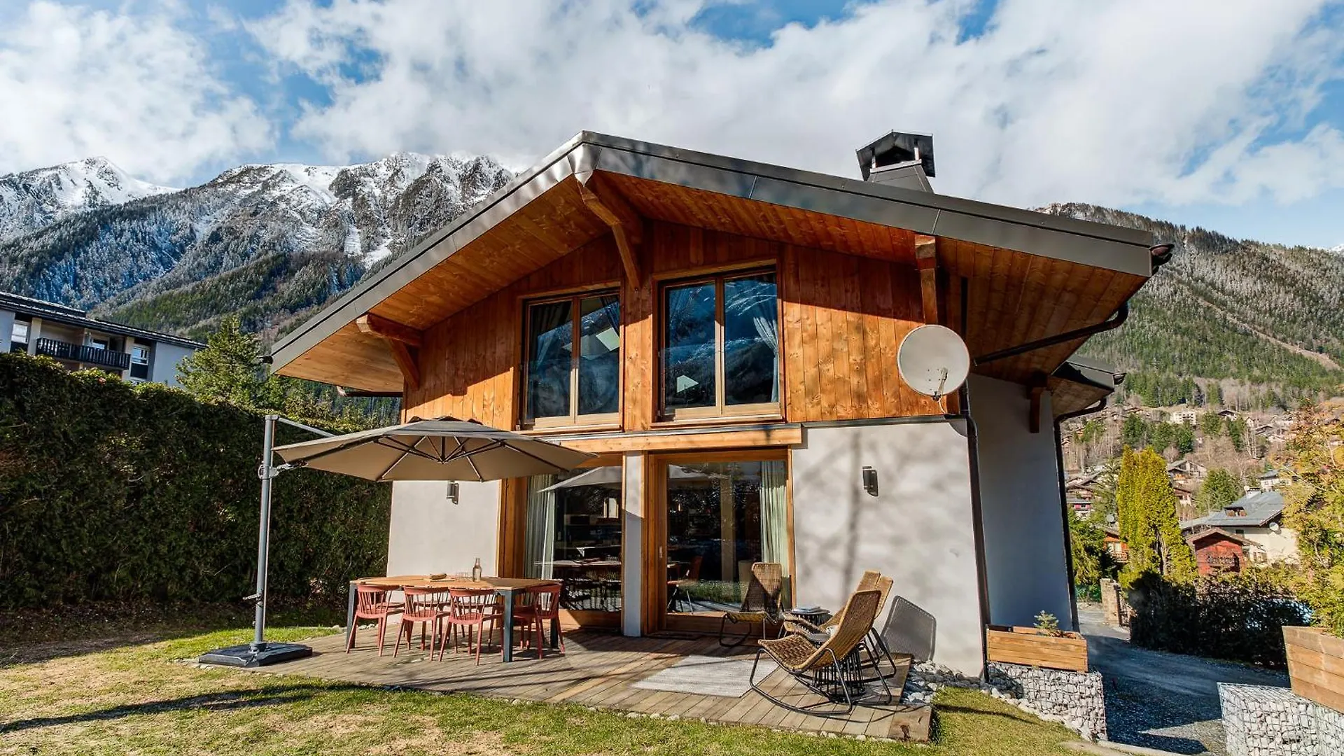 Chalet Arve - Alpes Travel - Chamonix - Sleeps 10