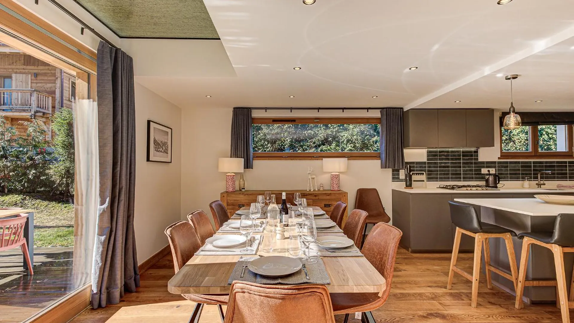 Chalet Arve - Alpes Travel - Chamonix - Sleeps 10 0*,  Франция